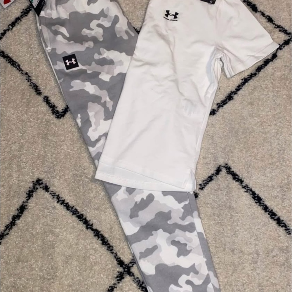 Under Armour White Tee and Camo Joggers with Tags